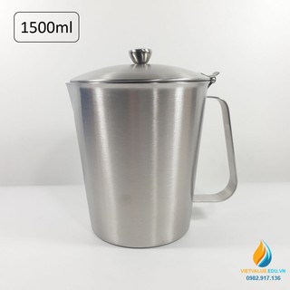 Ca Inox 304 có nắp, dung tích 1500ml, vạch chia, có quai, có cỏ rót