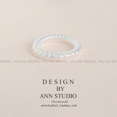 Chun nhựa lò xo ánh nhũ trắng BeBie BP380