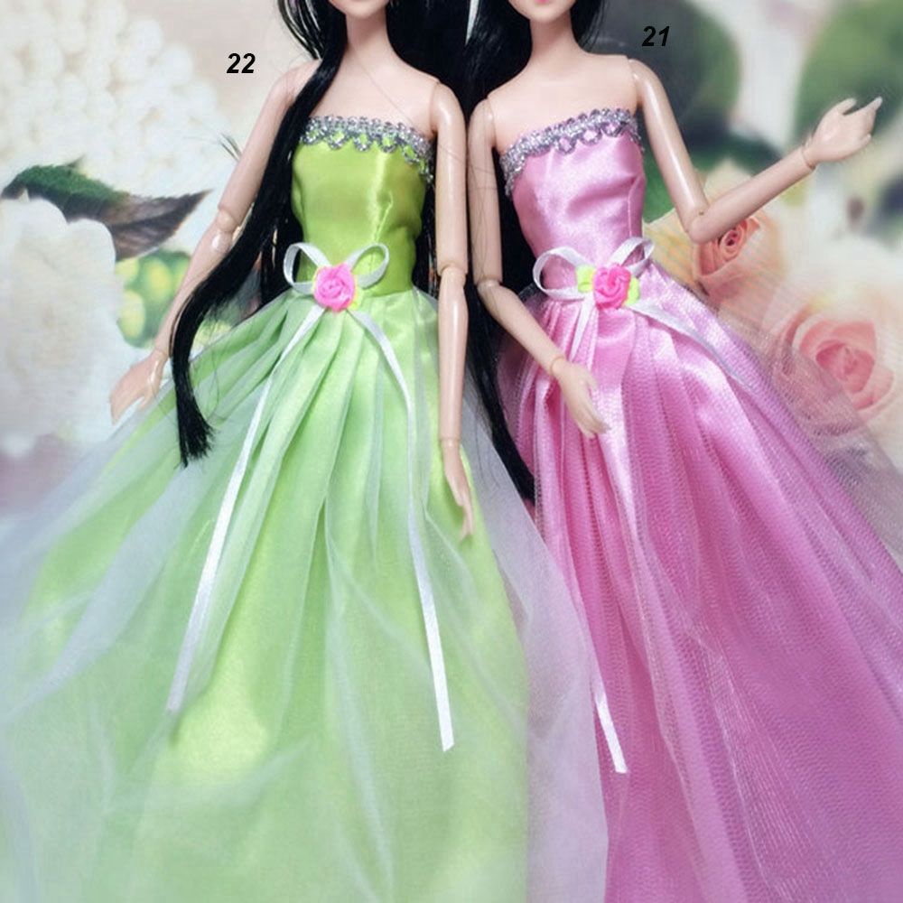 Đầm thời trang xinh xắn cho búp bê 30cm DIY