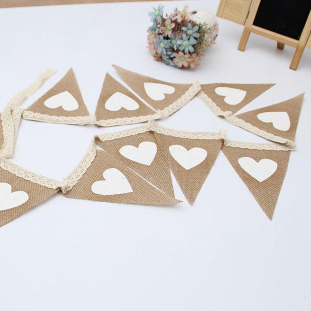 Dải Băng 12 Lá Cờ Trang Trí Hình Trái Tim