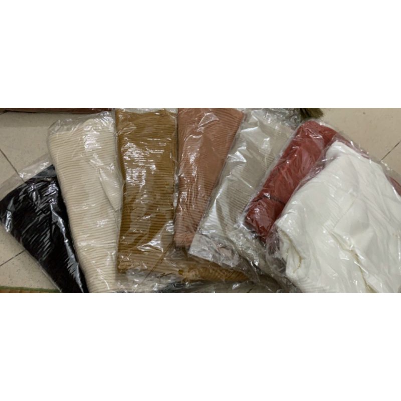 Áo len trơn cổ lọ hàng QC