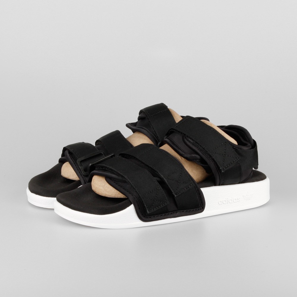 dép adidas
