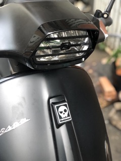 ỐP ( CHỤP ) ĐÈN PHA DÀNH CHO VESPA SPRINT