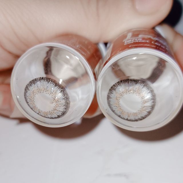 Lens xám. Chọn mẫu inbox