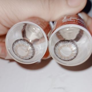 Lens xám. Chọn mẫu inbox