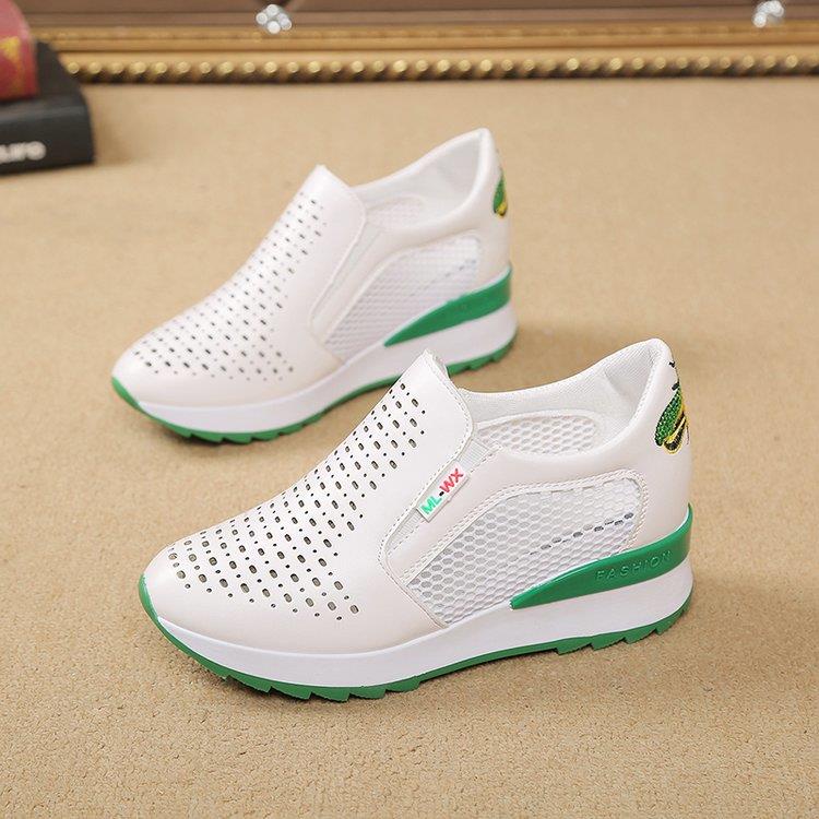 Giày Thể Thao Đế Dày Phối Lưới Thoáng Khí Thêu Họa Tiết Thời Trang Mùa Hè 2020 Mới Cho Nữ