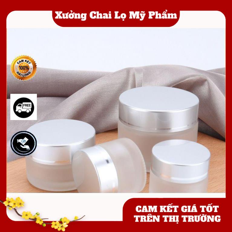 Hủ Chiết Mỹ Phẩm Thủy Tinh Nắp Bạc 30g,50g , hủ đựng mỹ phẩm , phụ kiện du lịch