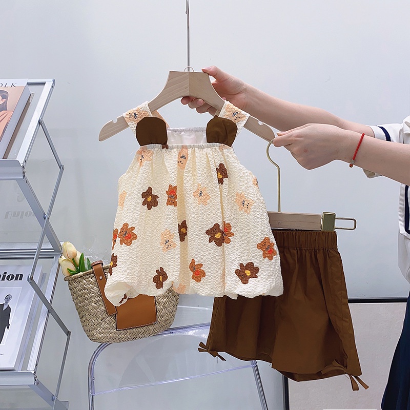 Bộ Áo Hai Dây Họa Tiết Gấu Hoạt Hình + Quần Short Thời Trang Mùa Hè Cho Bé Gái