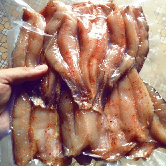 Khô cá lóc Đồng Tháp ,khối lượng 500GR đủ 3 nắng chất lượng thơm ngon,thịt dai ngọt,bảo quản sạch