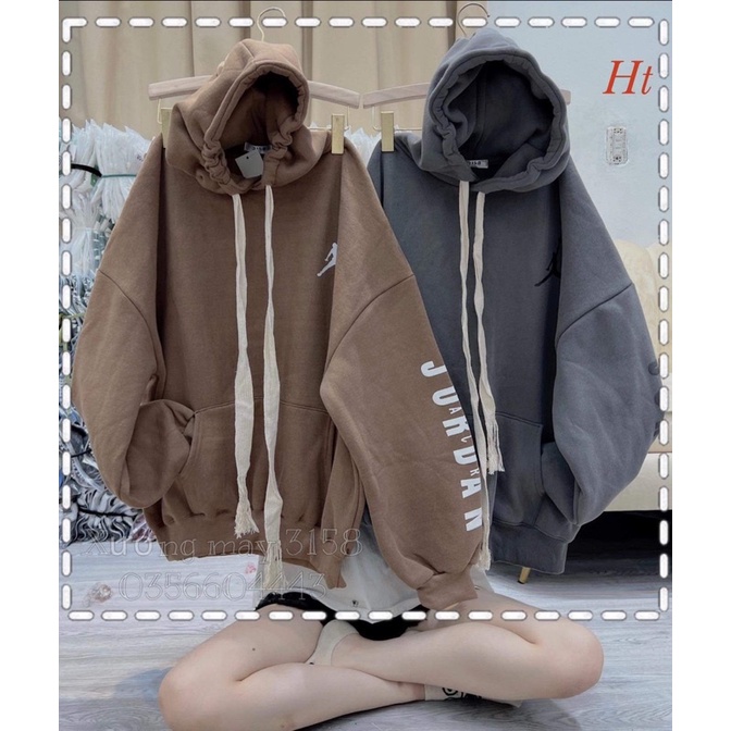 Áo hoodie nỉ cotton người cầm bóng chữ tay HT12