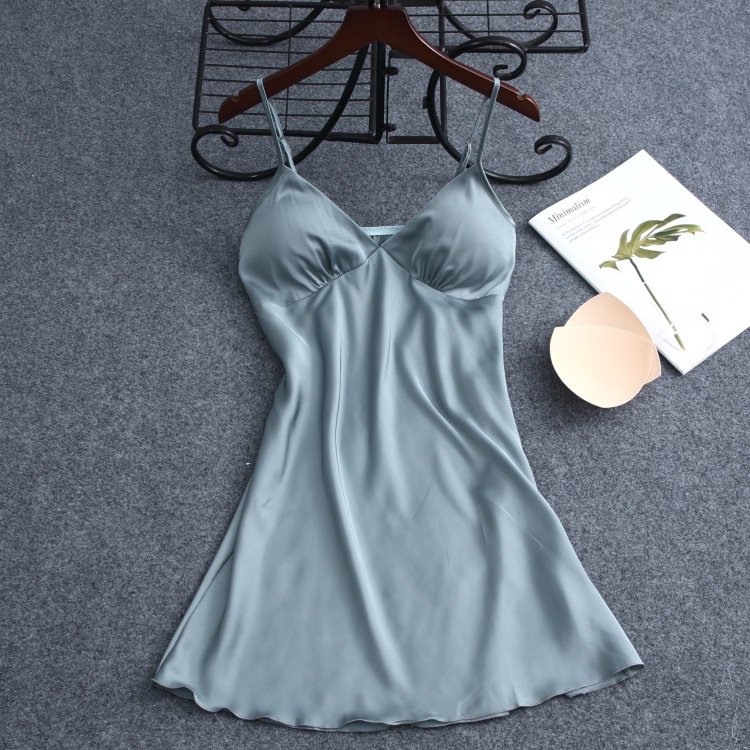 Đồ ngủ Lụa Có Mút Đệm Ngực Phong Cách Pháp Thời Trang Mùa Hè Hàng Mới Dành Cho Bạn Nữ
