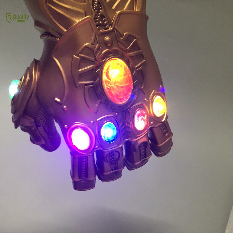 Găng tay PVC hóa trang Thanos Avengers tích hợp đèn LED cho Halloween | BigBuy360 - bigbuy360.vn