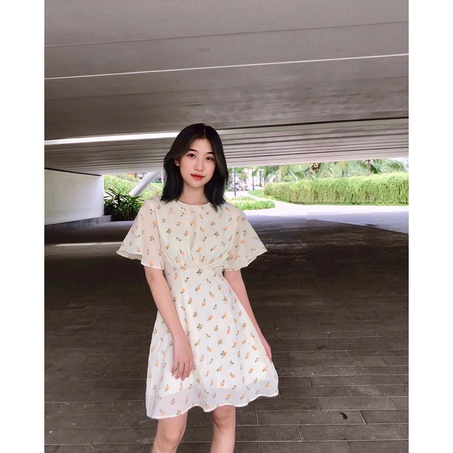 Đầm tay cánh tiên