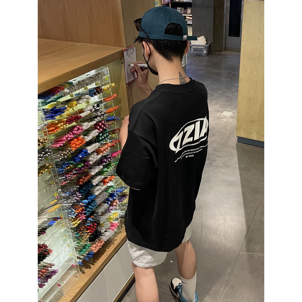 Áo thun form rộng hiệu ứng logo mờ 7ZIA - Trắng/Đen