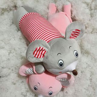 Gối ôm 3d con chuột 1m