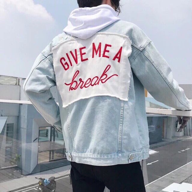 Khoác jean nam thêu chữ