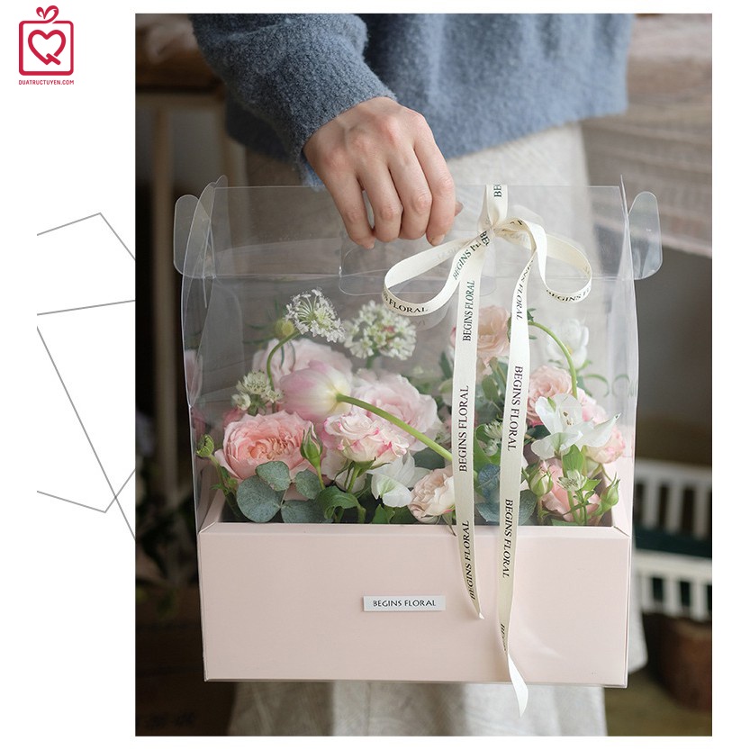 Túi hộp giấy 2 ngăn mica trong suốt, giỏ đựng quà tặng, hoa, hoa quả kèm nơ ruy băng