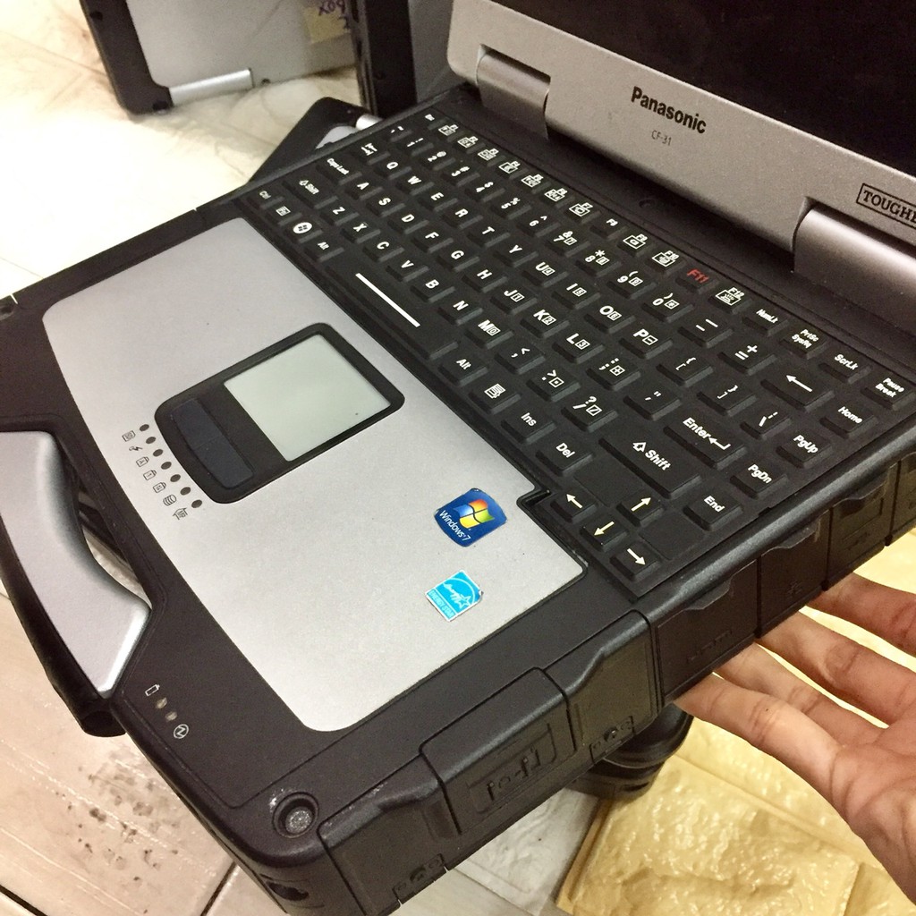 LAPTOP QUÂN ĐỘI PANA CF-31 SIÊU BỀN | BigBuy360 - bigbuy360.vn