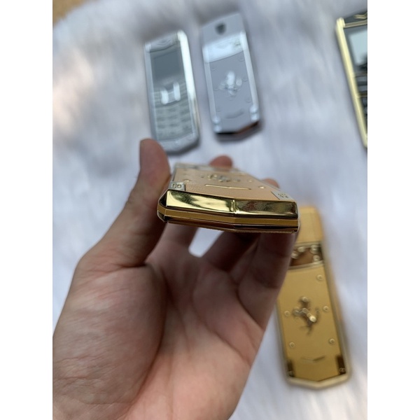 A8 vàng thời trang