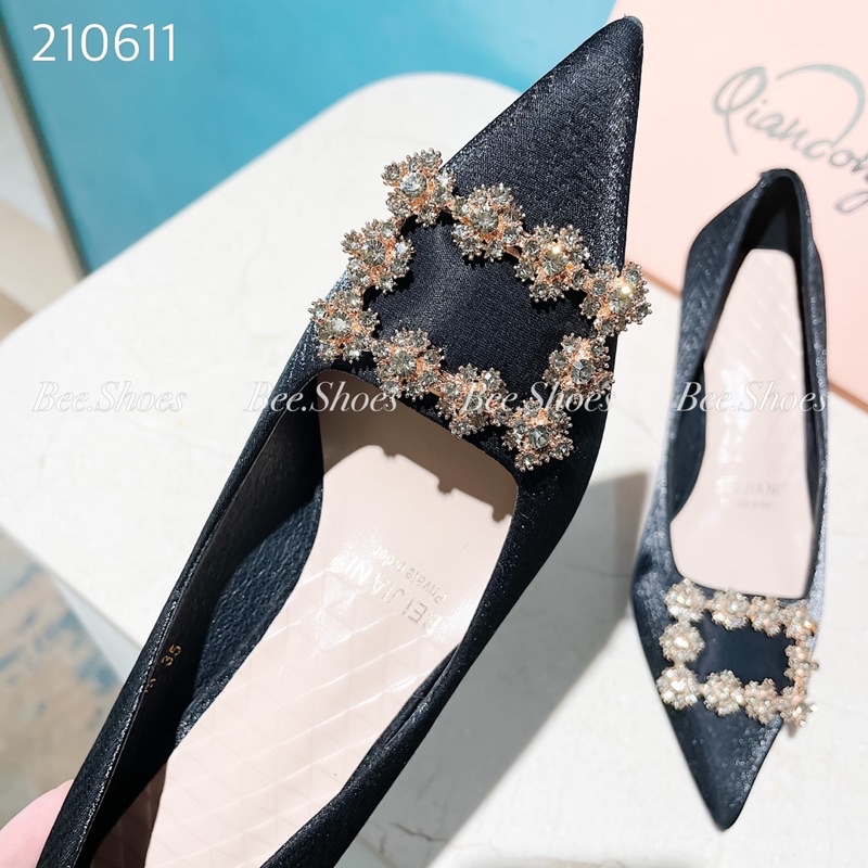 BEESHOES - GIÀY CAO GÓT BEESHOES KHUY ĐÁ VUÔNG SIÊU  XINH SẴN MÀU ĐEN,KEM 210611
