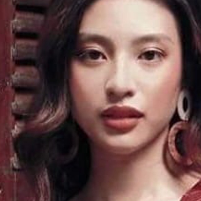 Son đỏ quyến rũ rực rỡ cho mùa đi biển 2019