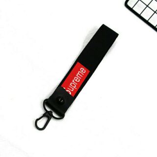 Dây treo Strap Supreme loại ngắn (móc khóa)