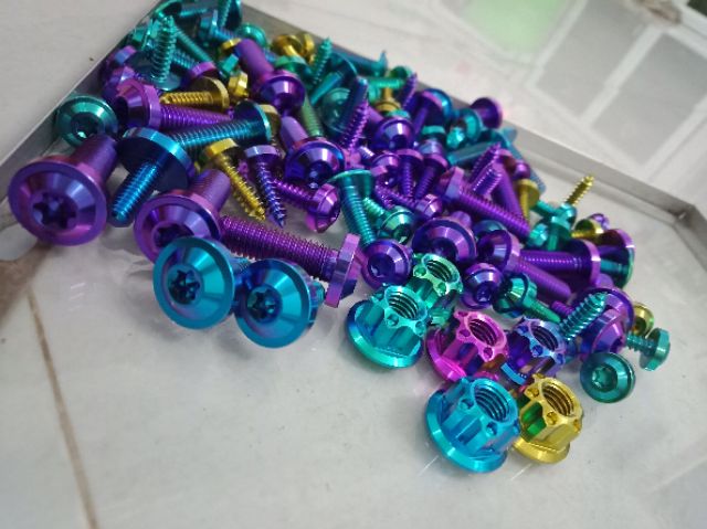 Con tán 12li titanium GR5