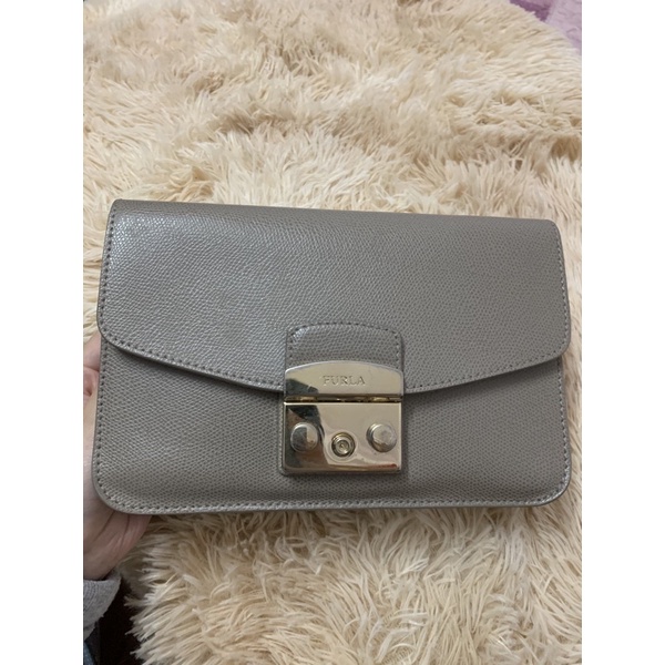 (HÀNG CHUẨN AUTH 100% )THANH LÝ TÚI FURLA SABBIA FULL DÂY DA SIZE 21