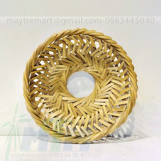 Rế tre lót nồi, niêu - đan bằng cật tre cứng.