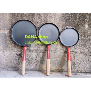 [CÓ CÁN GỖ] [GIÒN BÁNH, KHÔNG DÍNH] Chảo Khuôn đổ bánh xèo miền Trung Loại 15-17-20CM