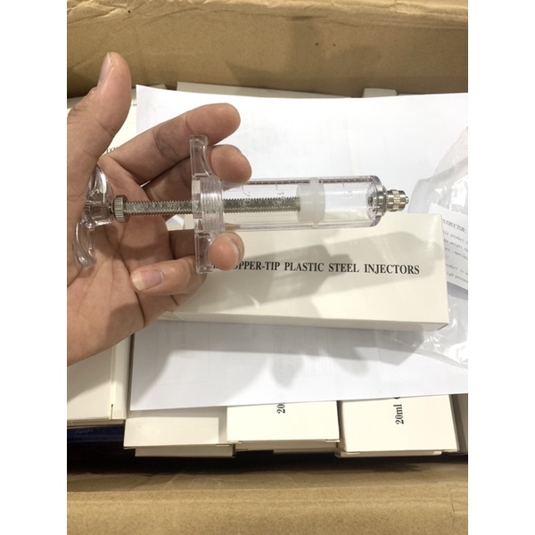 Xi Rẻ vỏ Xanh Hoặc Trắng 20ml Xi Lanh Tiêm Heo, Bơm Tiêm, Ống Chích Trắng. Xilanh tiêm vật nuôi và ......!