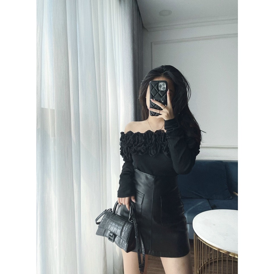 Áo trễ vai viền bèo tiểu thư