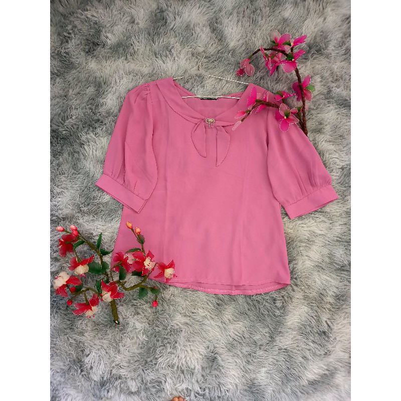 Áo kiểu công sở bèo nơ tay lỡ | BigBuy360 - bigbuy360.vn