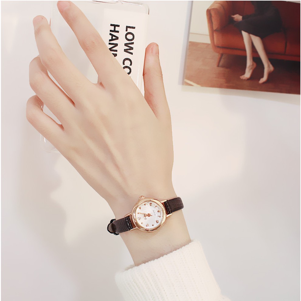 [CỰC ĐẸP] ĐỒNG HỒ NỮ DÂY DA YUHAO V3 HOT GIRL DÂY NHUYỄN NHỎ XINH | BigBuy360 - bigbuy360.vn