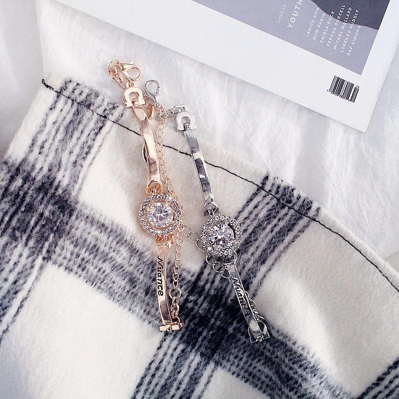 ✨ 【✅COD】 ✨Korean Inlaid Large Zircon Letters Bracelet Fashion Women Jewelry Student Accessories Holiday Gift for Girlfriend