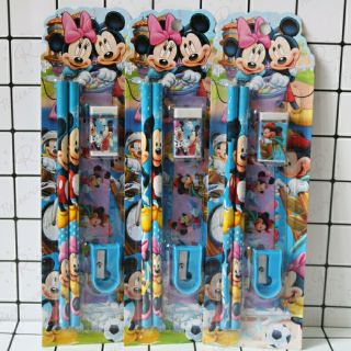 Bộ dụng cụ học tập 5 món