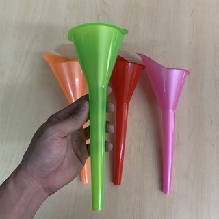 Quặng, Phễu Thay Nhớt Chuyên Nghiệp