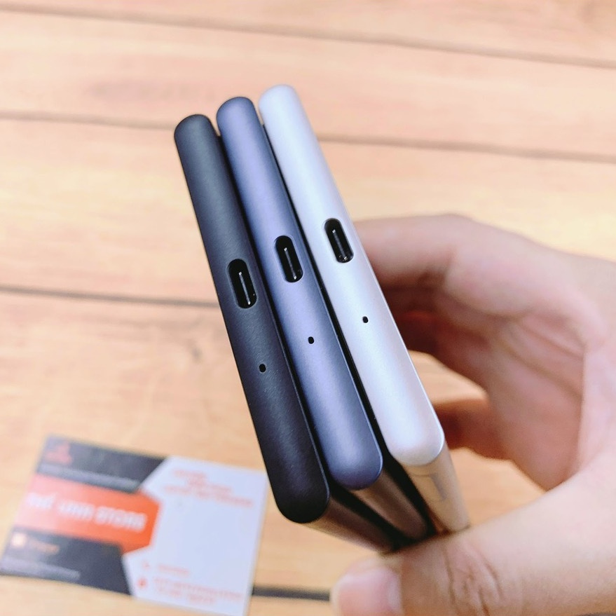Điện thoại Sony Xperia XZ1 64G bản Nhật - Snap 835 4G