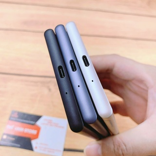 Điện thoại Sony Xperia XZ1 64G bản Nhật - Snap 835 4G
