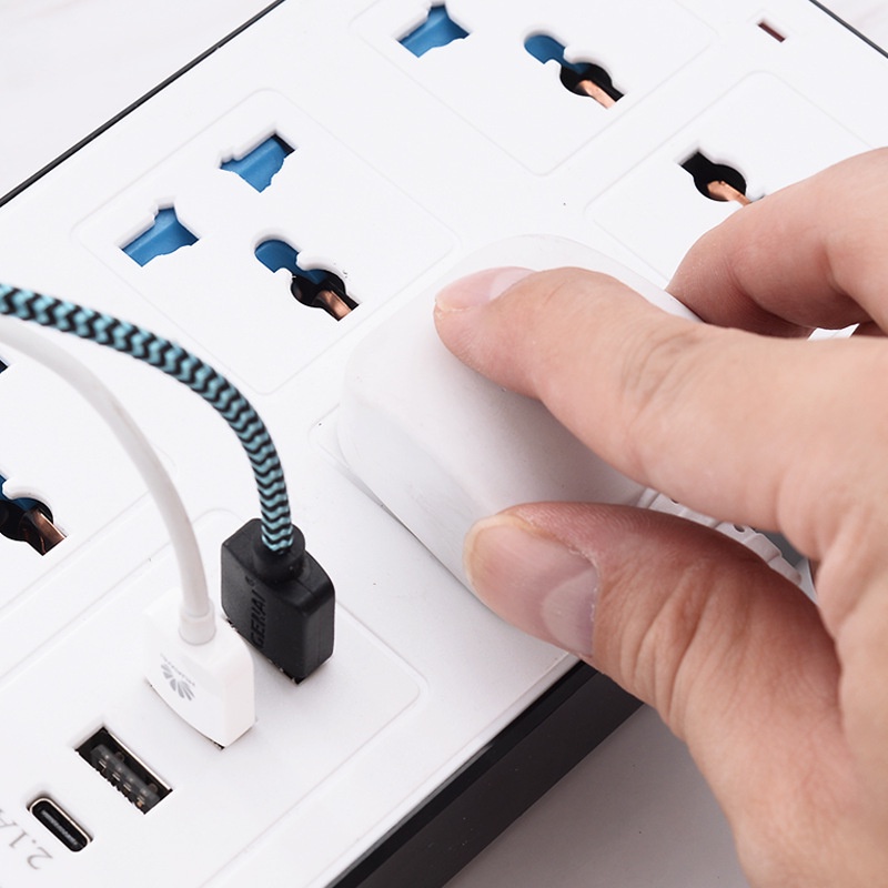 Ổ điện đa chức năng - ổ cắm điện chống giật, cổng TYPE C thế hệ mới và USB 5V sạc nhanh