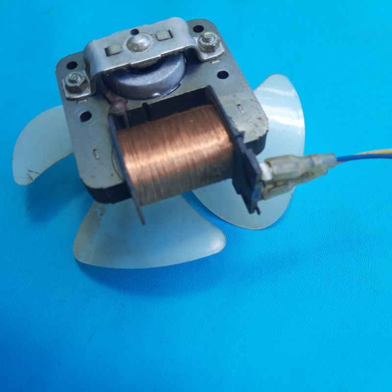 Quạt tản nhiệt lò vi sóng tháo máy