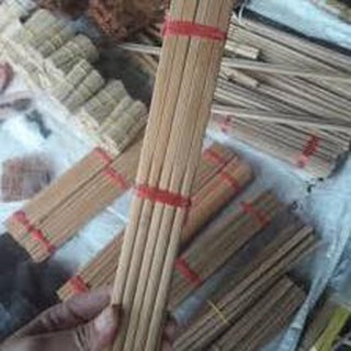 Sỉ 10 đôi đũa tre 10.000 đ