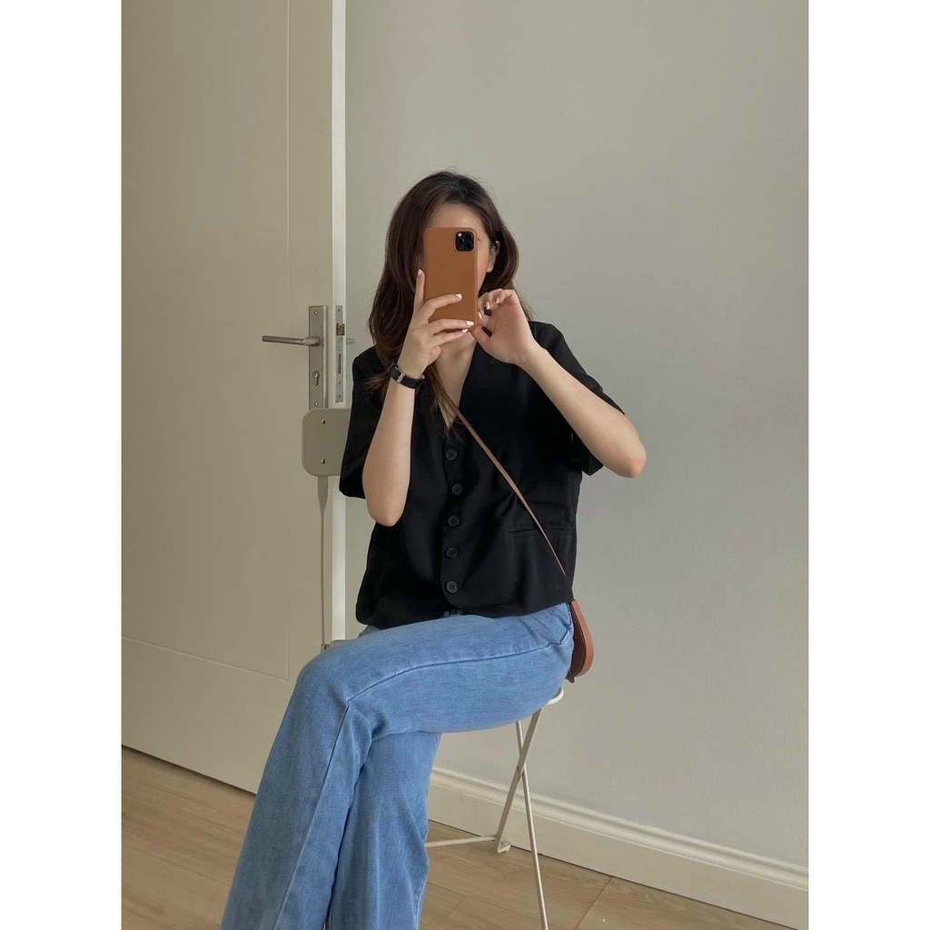 Áo blazer tay ngắn form rộng cá tính | BigBuy360 - bigbuy360.vn