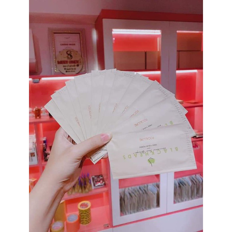 Miếng Dán Lột Mụn Đầu Đen Mũi Focallure