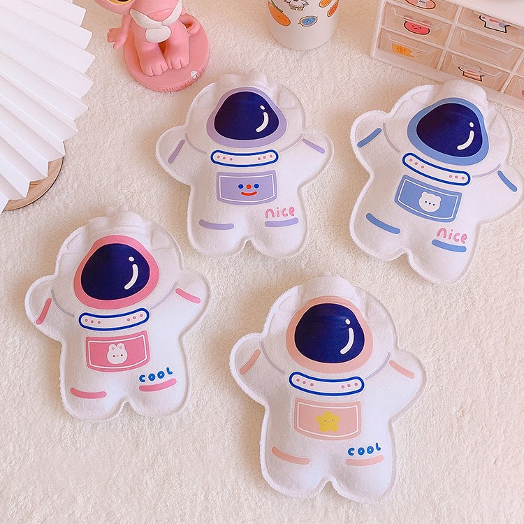 Túi chườm nóng giữ ấm tay mini thiết kế kiểu gấu phi hành gia hoạt hình dễ thương