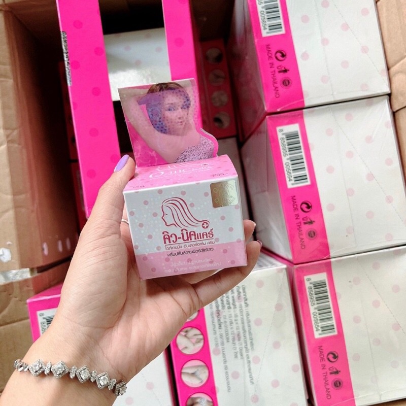 Kem thâm nách Qnic Care 15g Thái Lan