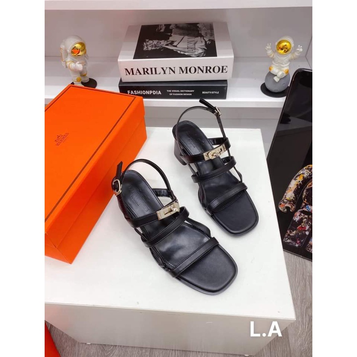 Sandanl HM gót vuông