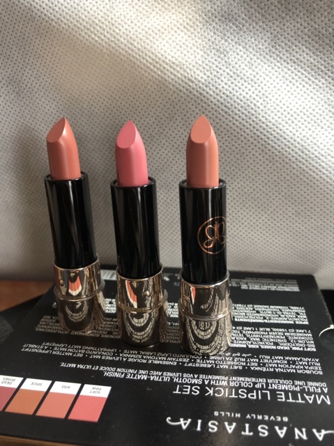 Son lì Anatasia mini nội địa Mỹ