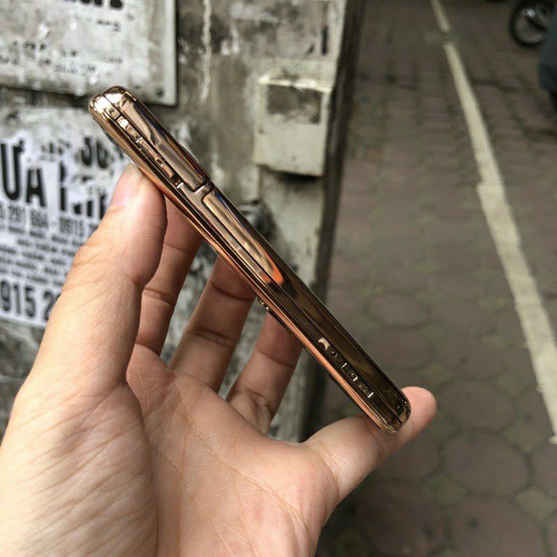 Điện thoại nokia 6700 rose golld