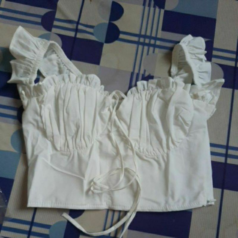 Áo croptop trắng quai bèo kèm ảnh thật | BigBuy360 - bigbuy360.vn